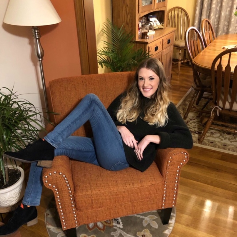 Meet your Posher, Jessica